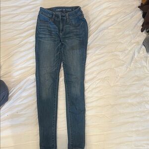 American Eagle Outfitters Women's Medium Blue Skinny Jeans size two XL